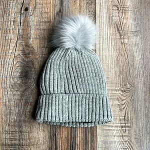 Steve Madden Lined Stocking Hat
